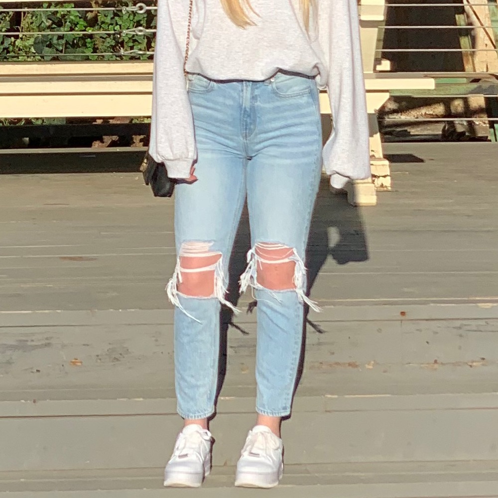 American eagle high rise boyfriend jeans 4
